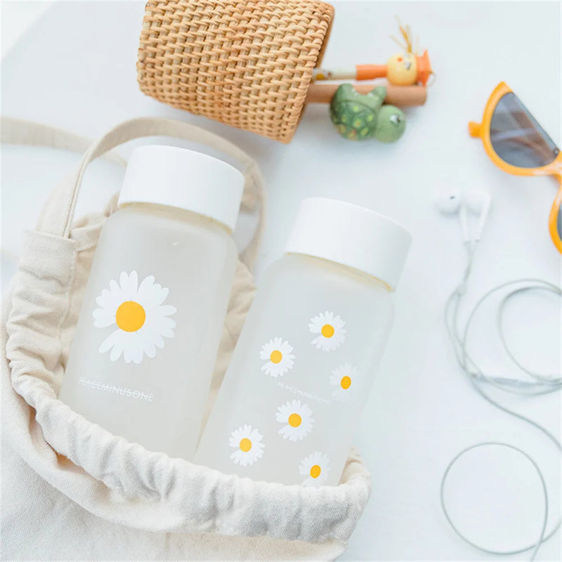 500ml Small Daisy Frosted Plastic Cup Creative Outdoor Water Cup Portable Transparent Travel Tea Cup Cute Water Bottle BPA Free